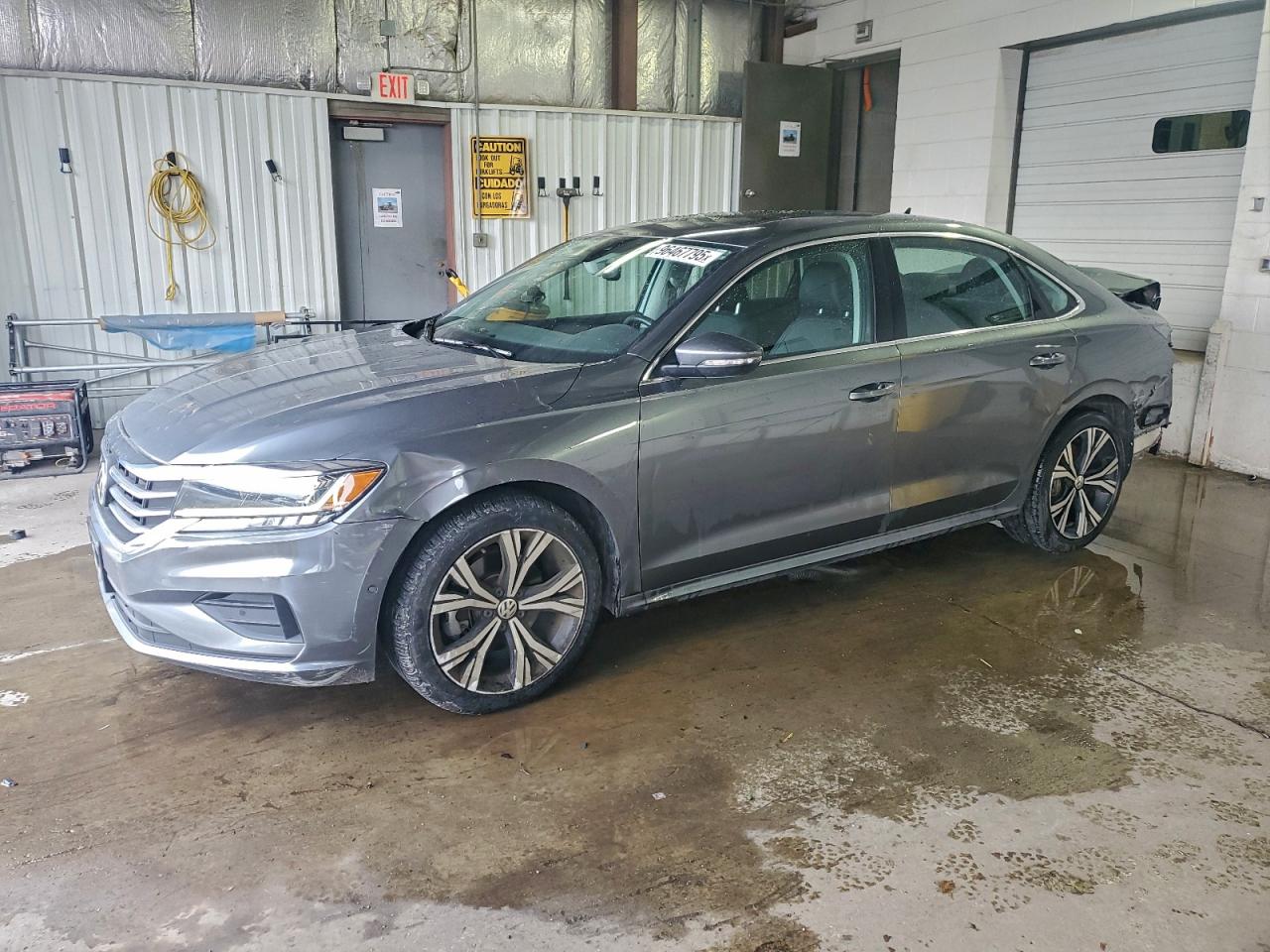 2020 VOLKSWAGEN PASSAT