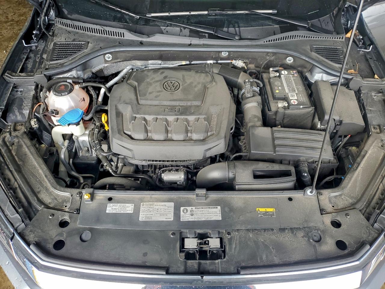 2020 VOLKSWAGEN PASSAT SEL photo 11