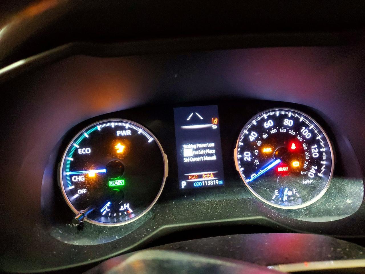 2021 TOYOTA RAV4 LE photo 9