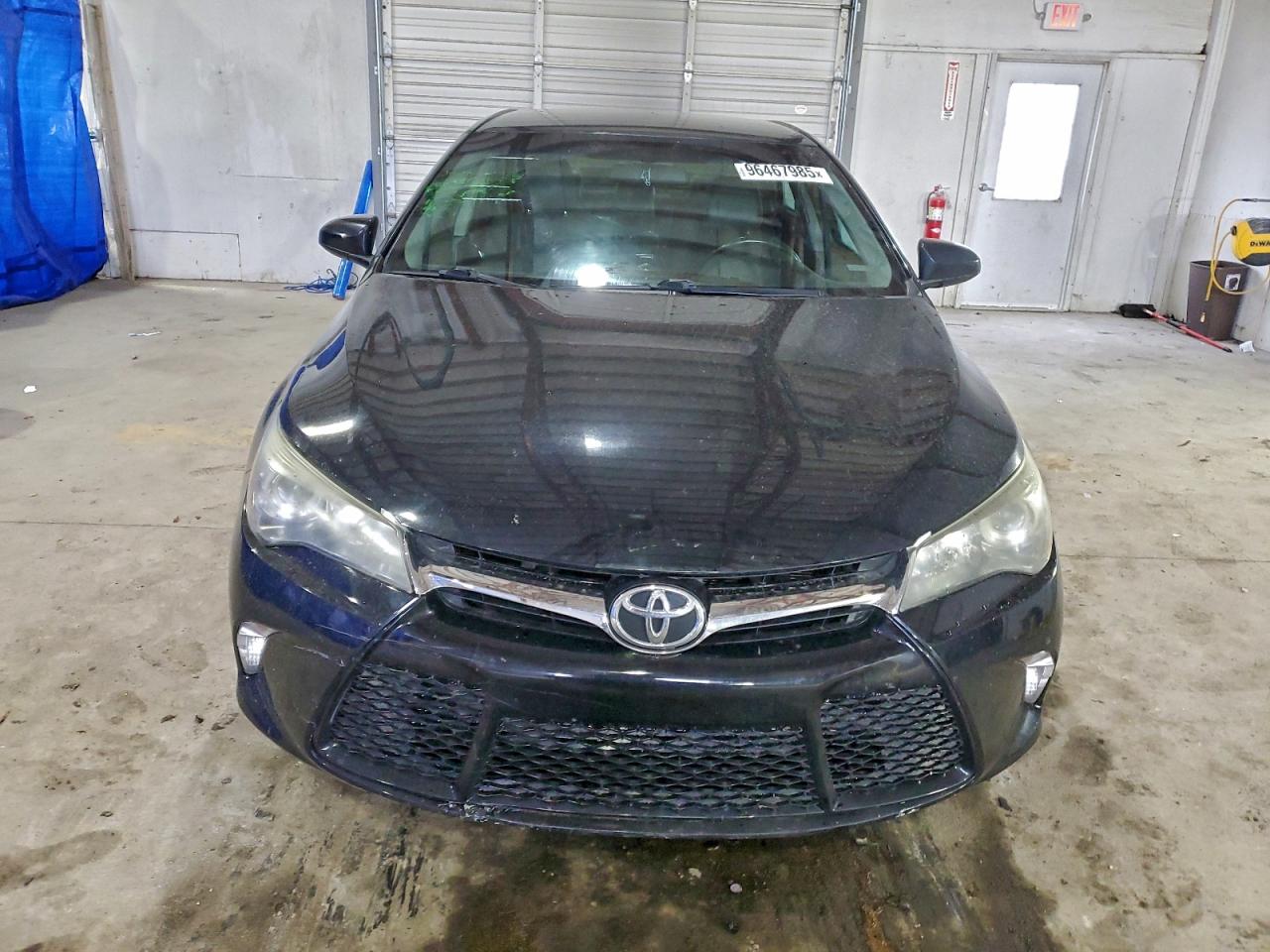 2016 TOYOTA CAMRY LE photo 5