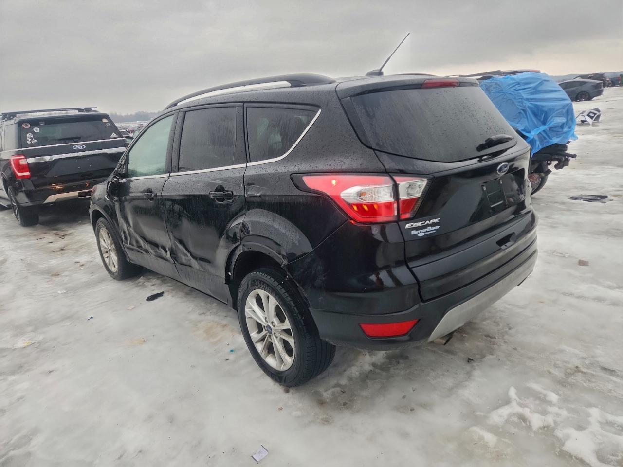2018 FORD ESCAPE SE photo 2