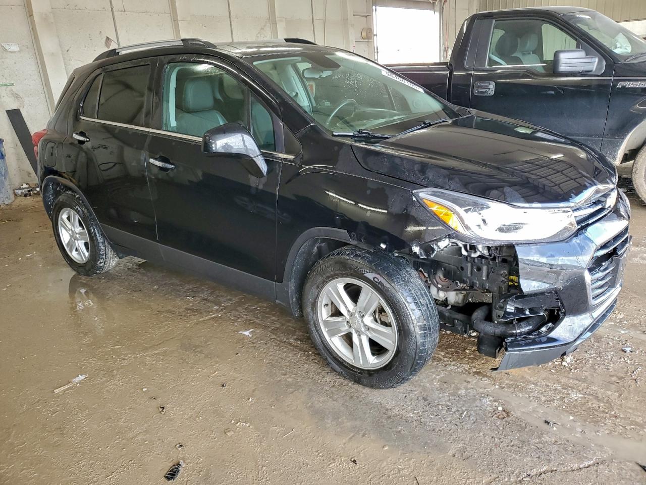 2017 CHEVROLET TRAX 1LT photo 4