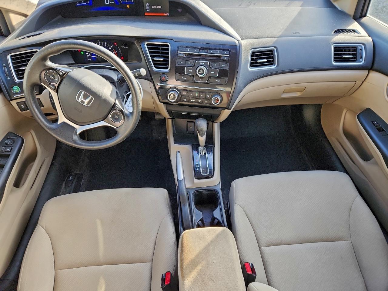 2013 HONDA CIVIC LX photo 8