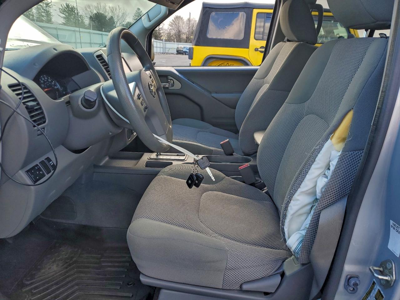 2019 NISSAN FRONTIER S photo 7