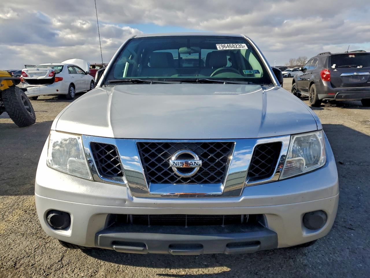 2019 NISSAN FRONTIER S photo 5