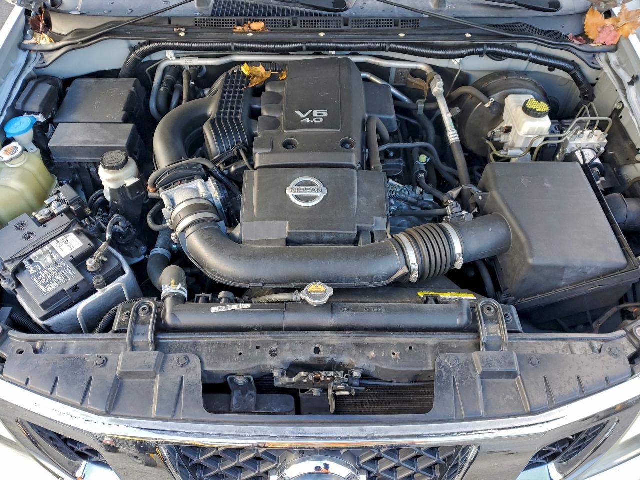 2019 NISSAN FRONTIER S photo 11