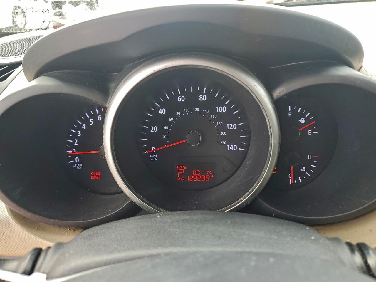 2013 KIA SOUL + photo 9
