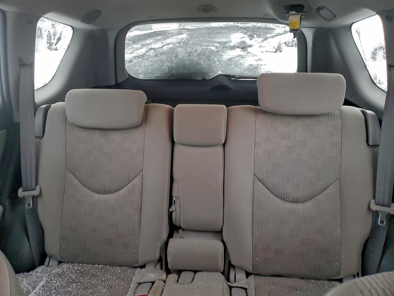 2011 TOYOTA RAV4 photo 10
