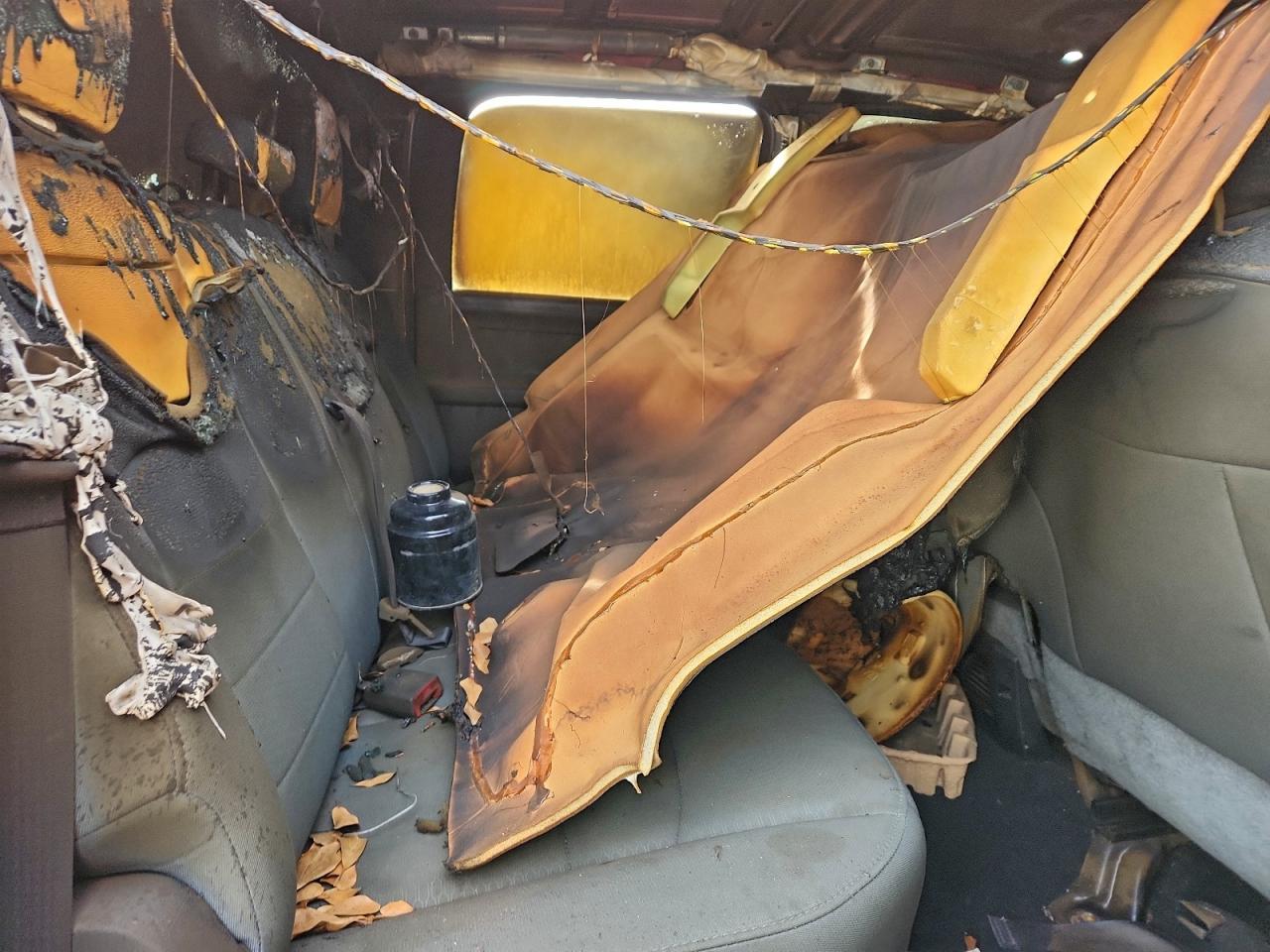 2018 RAM 3500 TRUCK CAB AND CHASSIS photo 10