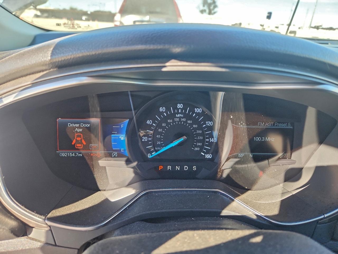 2017 FORD FUSION SE photo 9