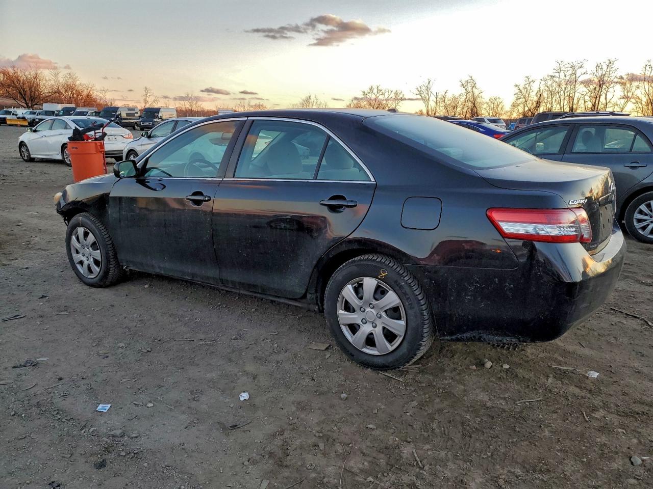 2010 TOYOTA CAMRY BASE photo 2