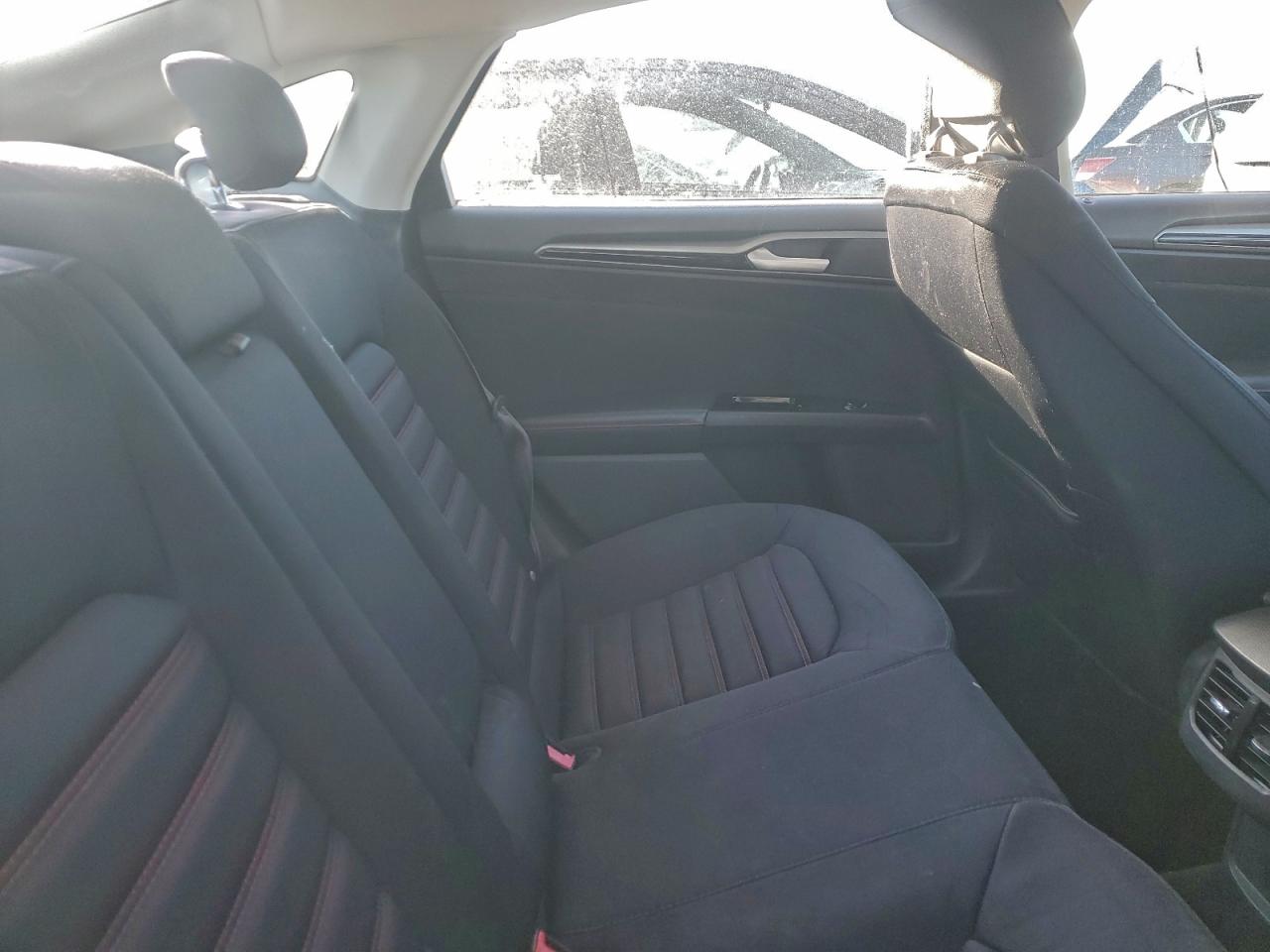 2013 FORD FUSION SE photo 10