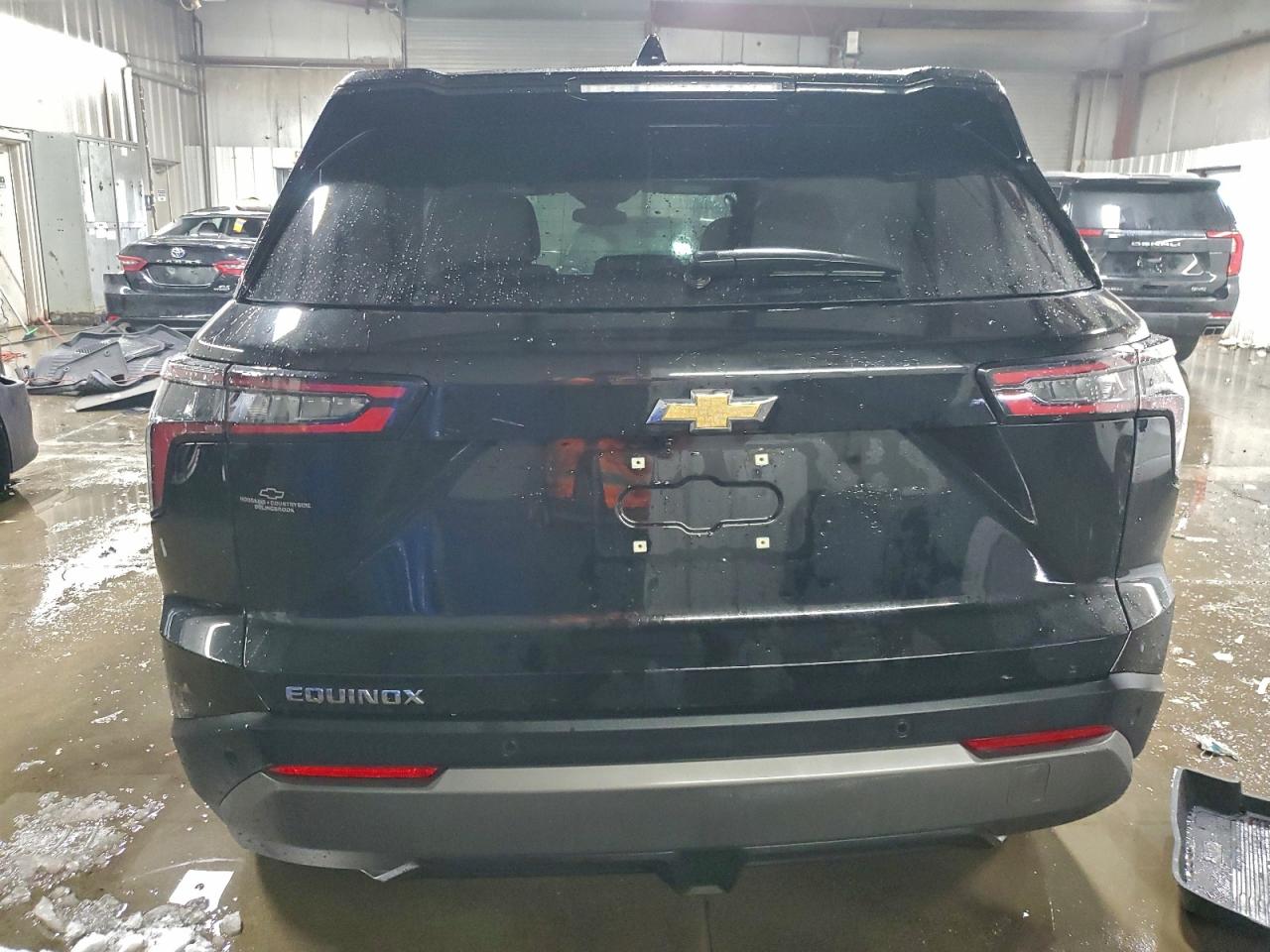2026 CHEVROLET EQUINOX LT photo 6