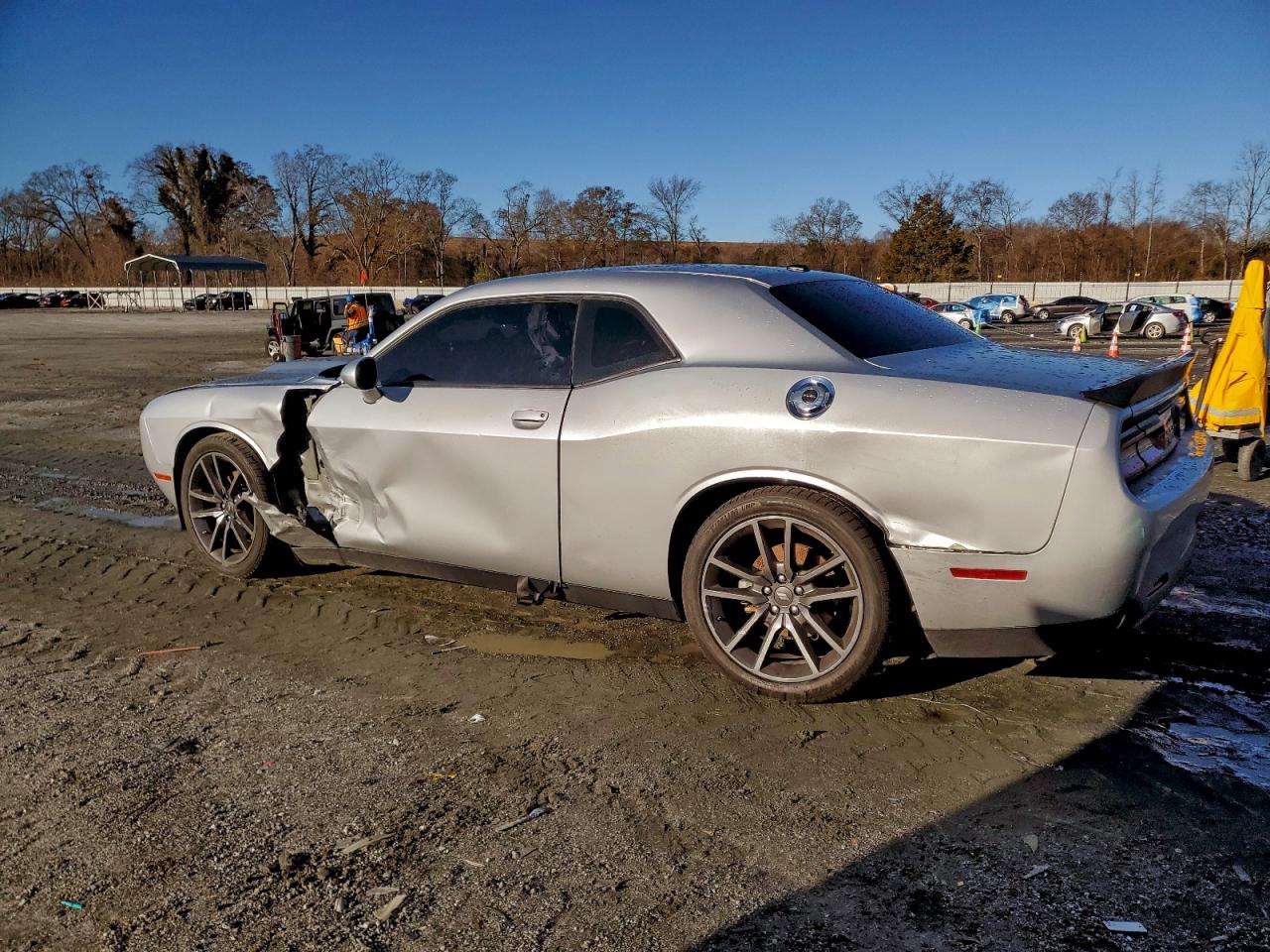2023 DODGE CHALLENGER R/T photo 2