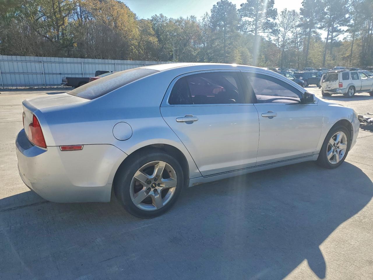 2009 CHEVROLET MALIBU 1LT photo 3
