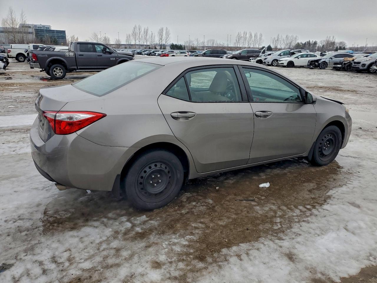 2016 TOYOTA COROLLA L photo 3