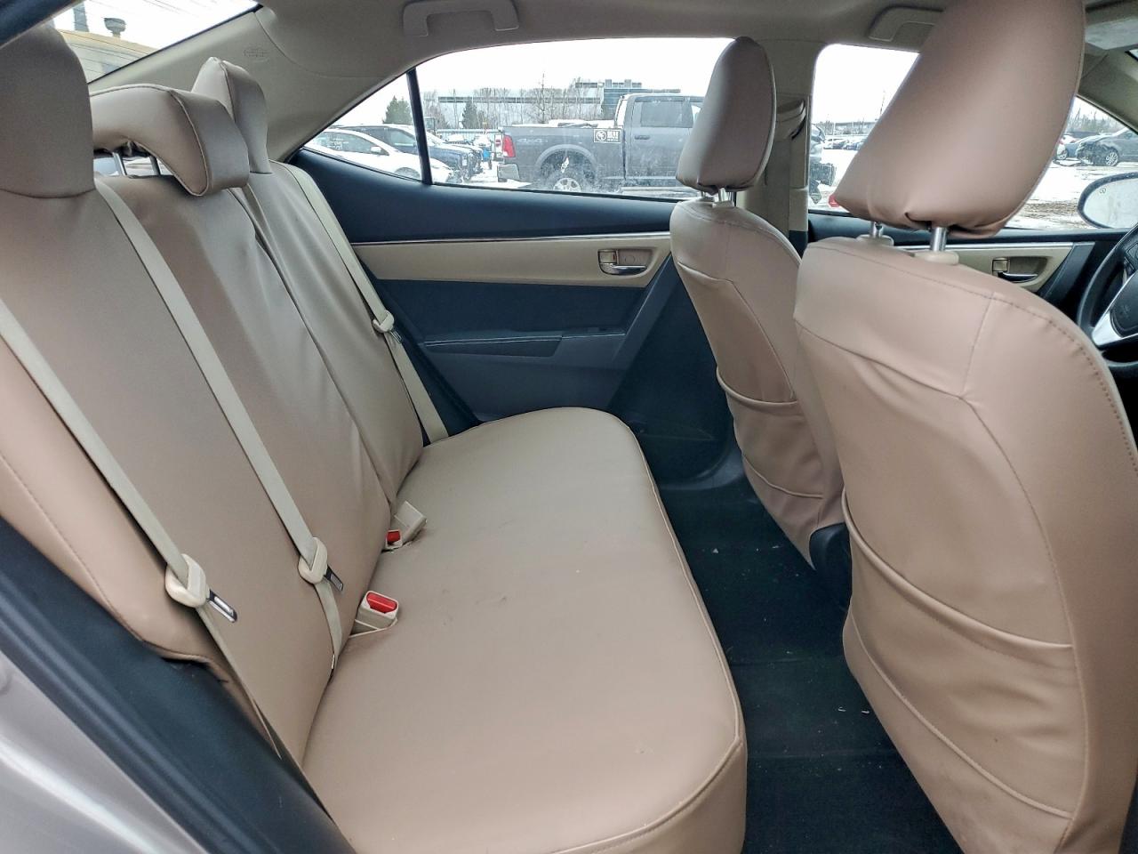 2016 TOYOTA COROLLA L photo 10