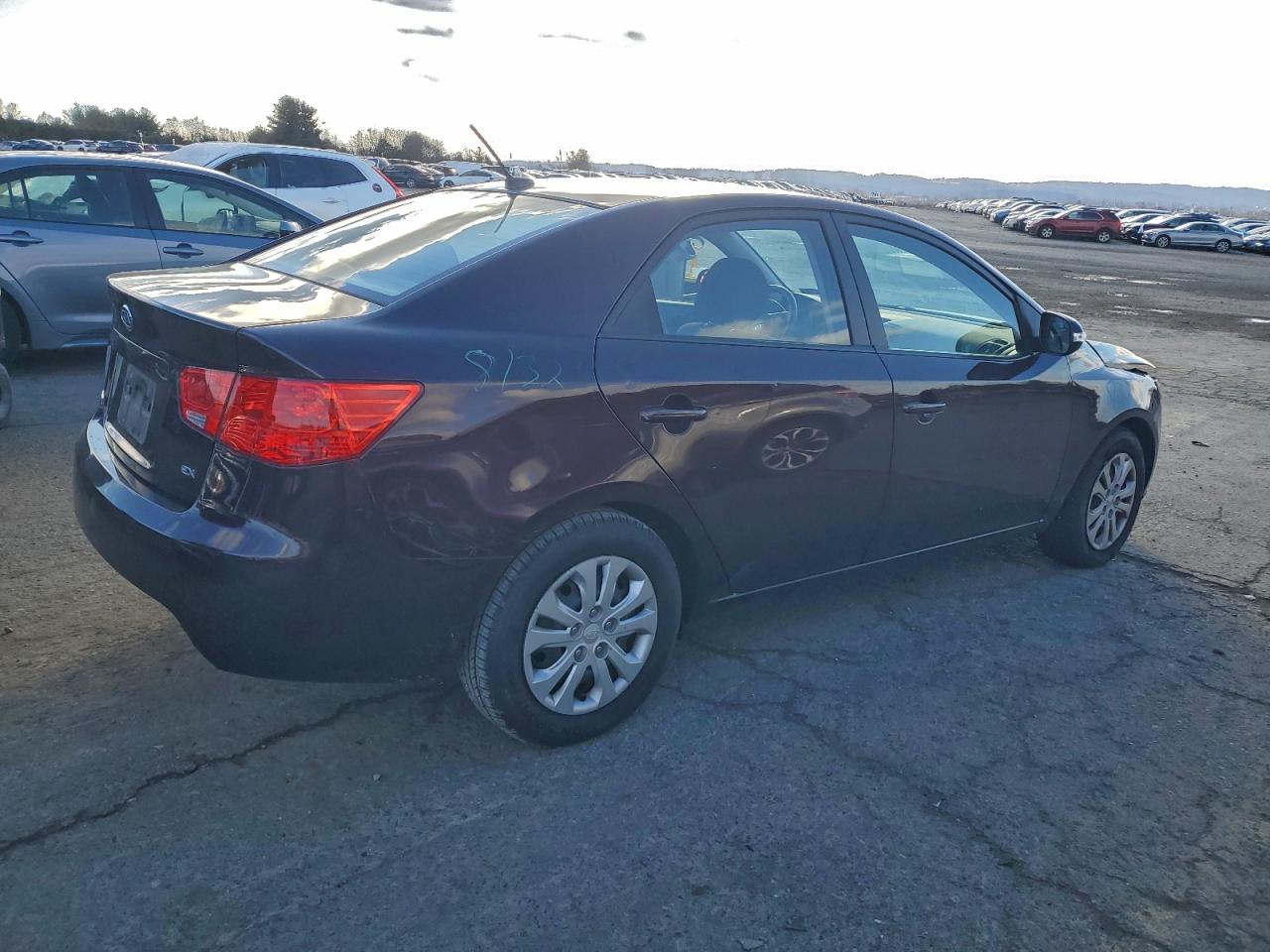 2010 KIA FORTE EX photo 3