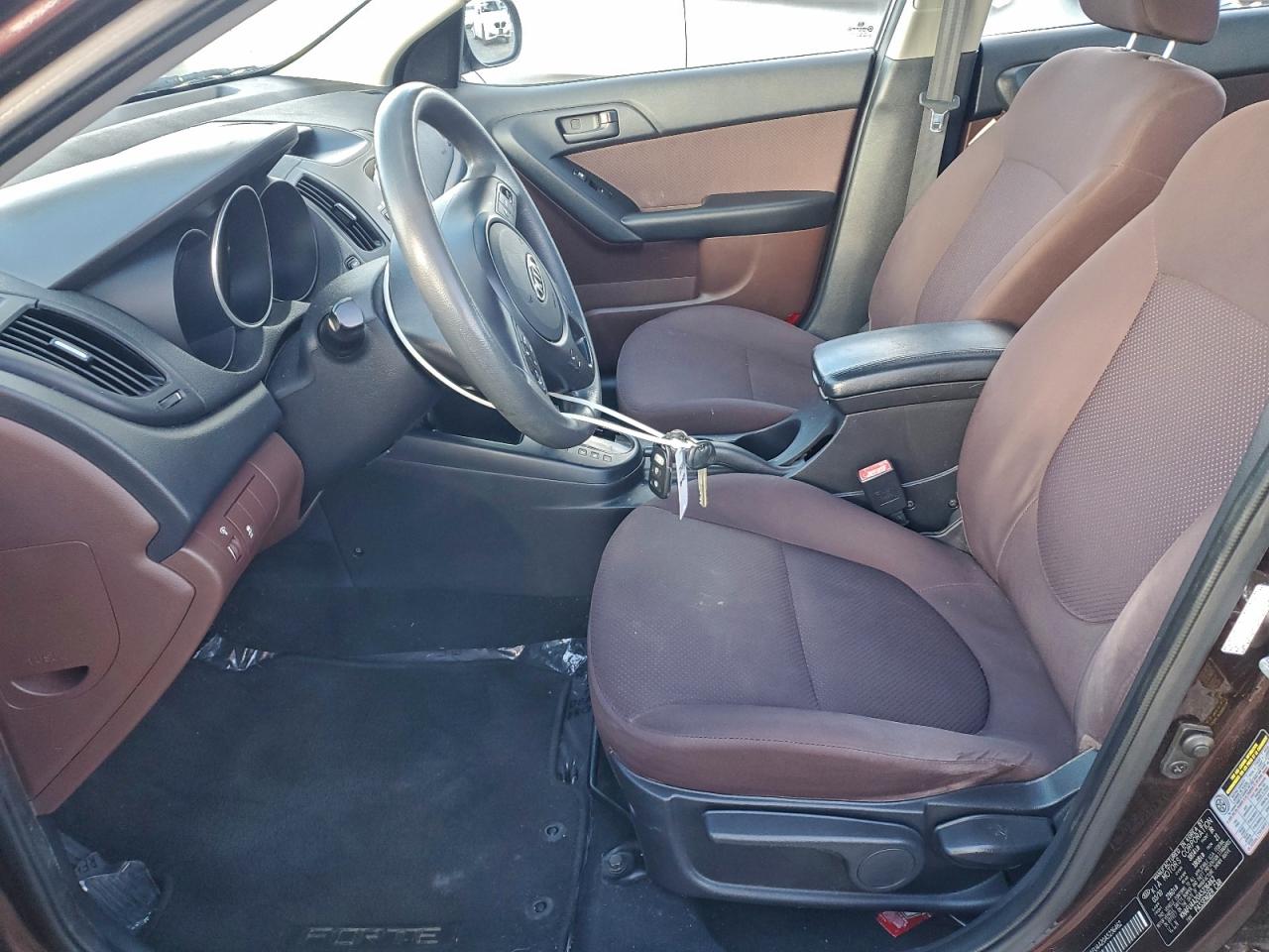 2010 KIA FORTE EX photo 7