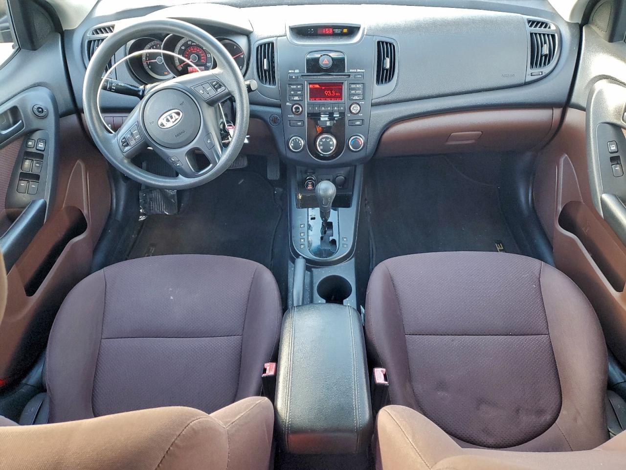 2010 KIA FORTE EX photo 8