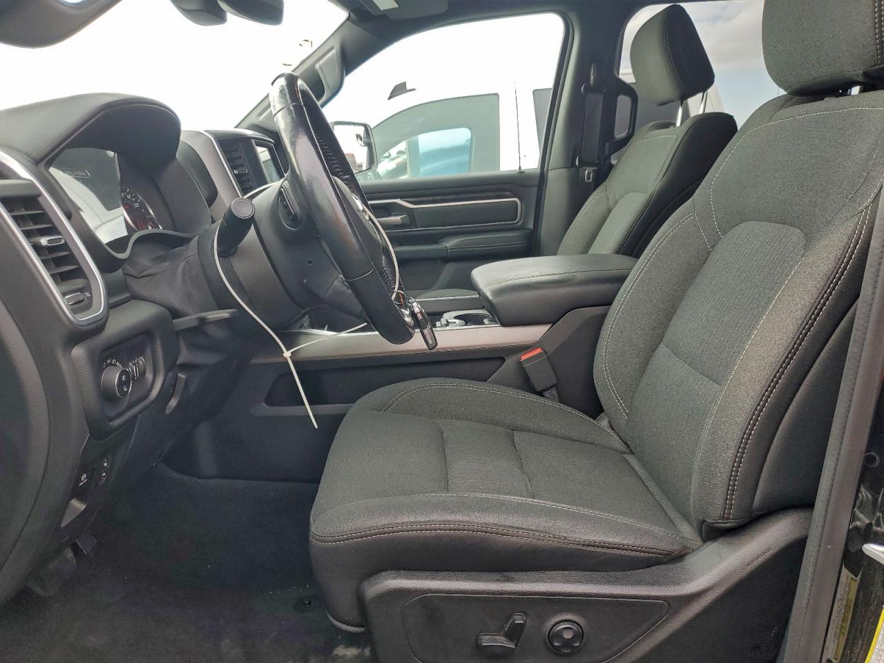 2019 RAM 1500 BIG HORN/LONE STAR photo 7