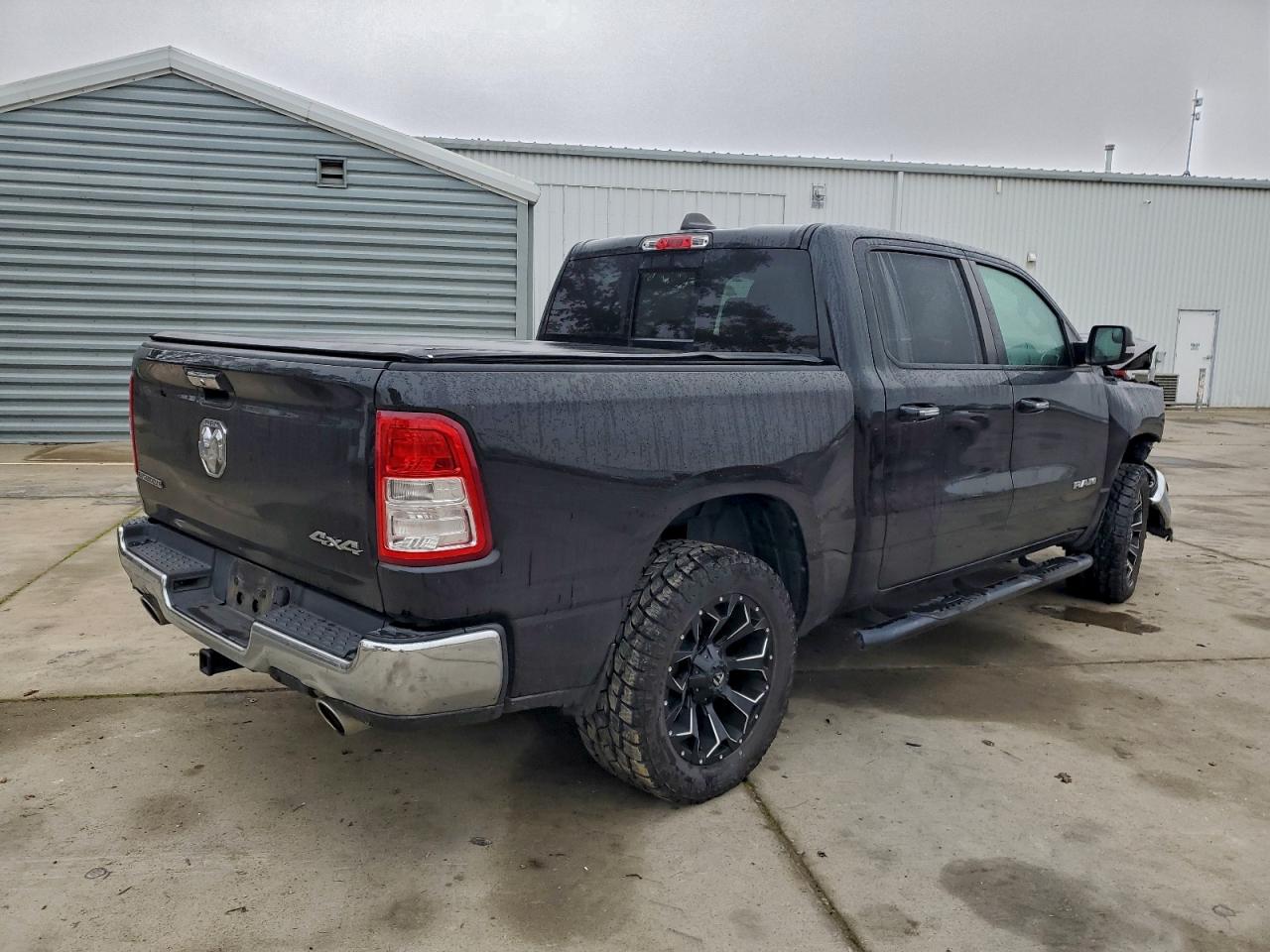 2019 RAM 1500 BIG HORN/LONE STAR photo 3