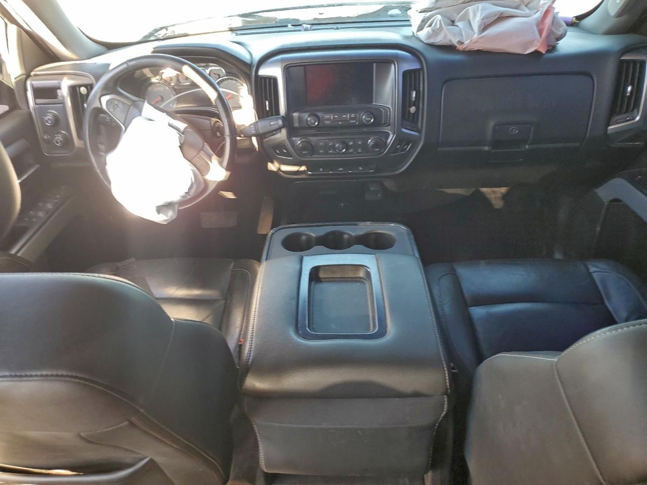 2018 CHEVROLET SILVERADO K1500 LT photo 8