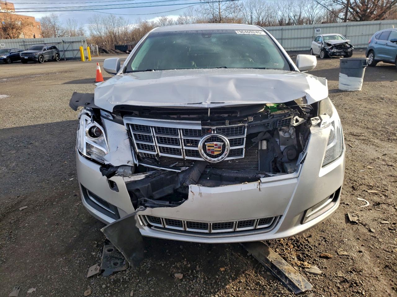 2013 CADILLAC XTS photo 5
