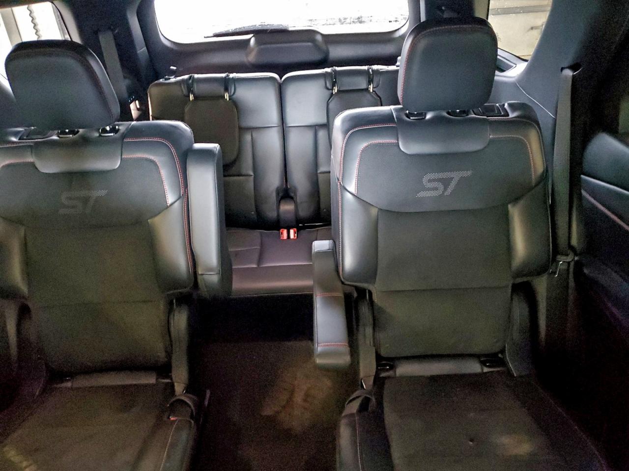 2025 FORD EXPLORER ST photo 10