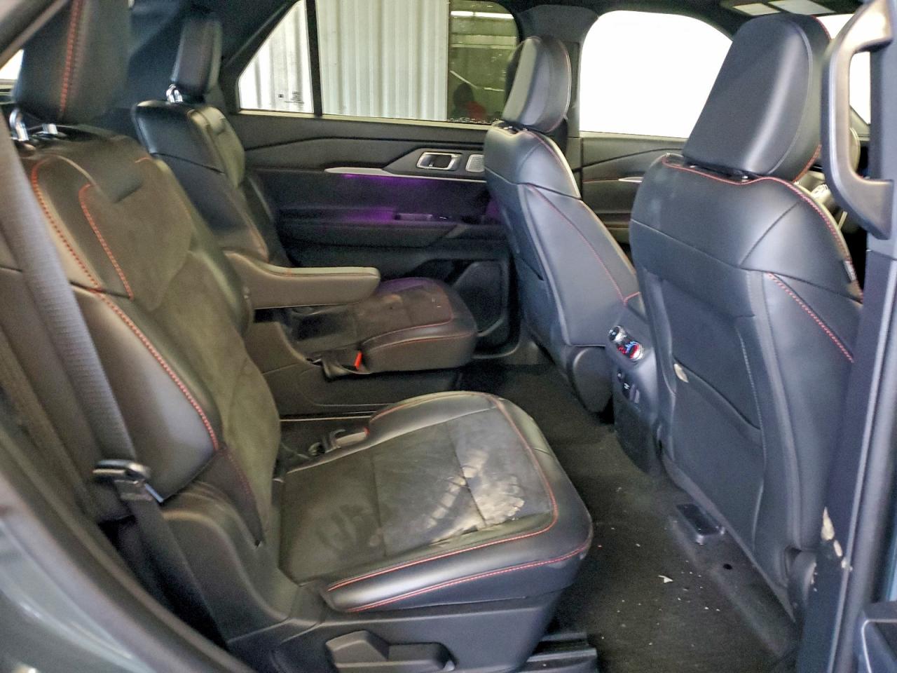 2025 FORD EXPLORER ST photo 11