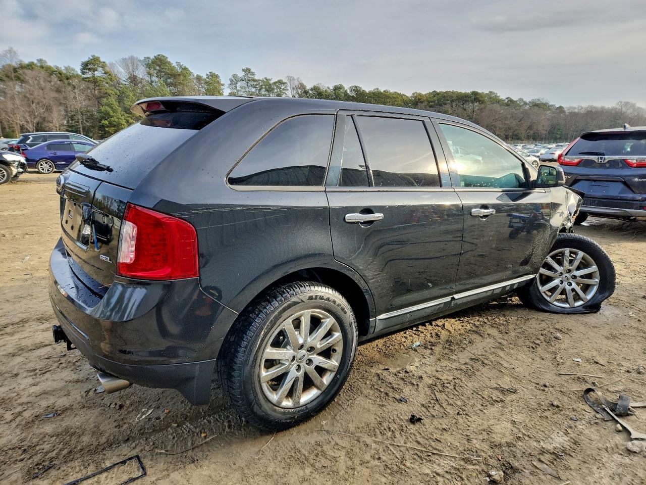 2011 FORD EDGE SEL photo 3