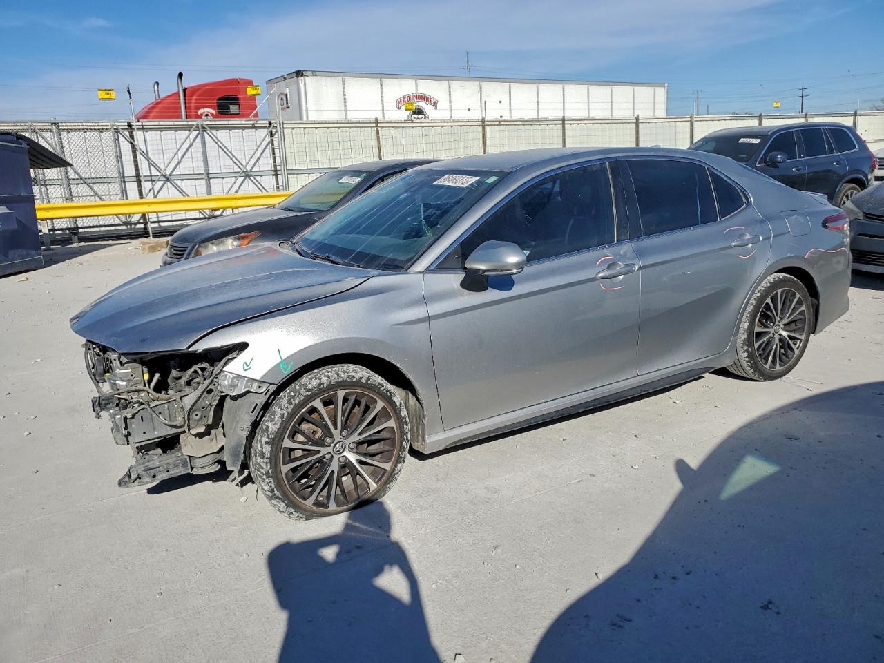 2019 TOYOTA CAMRY
