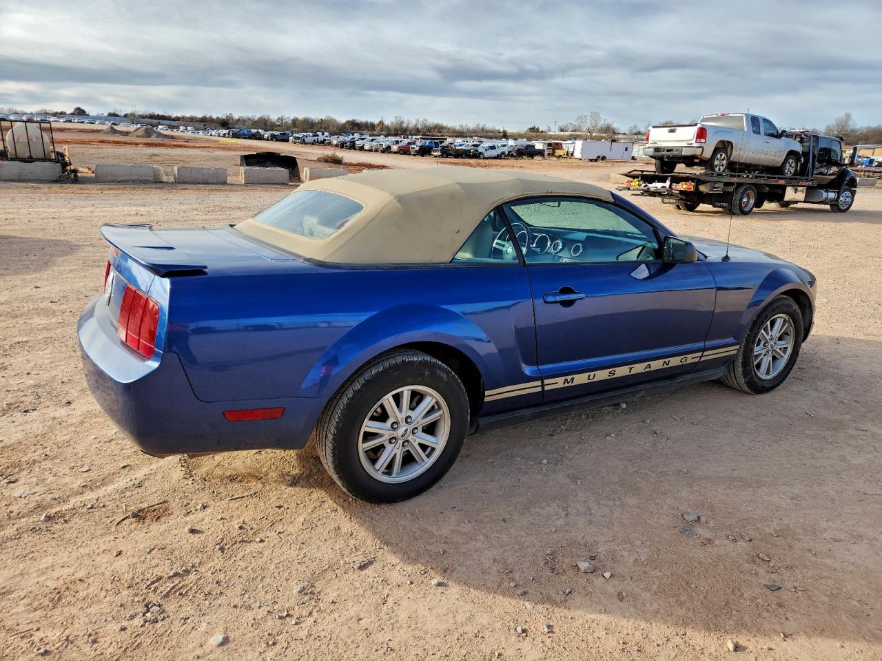 2007 FORD MUSTANG photo 3