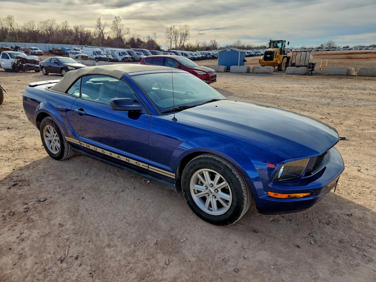 2007 FORD MUSTANG photo 4