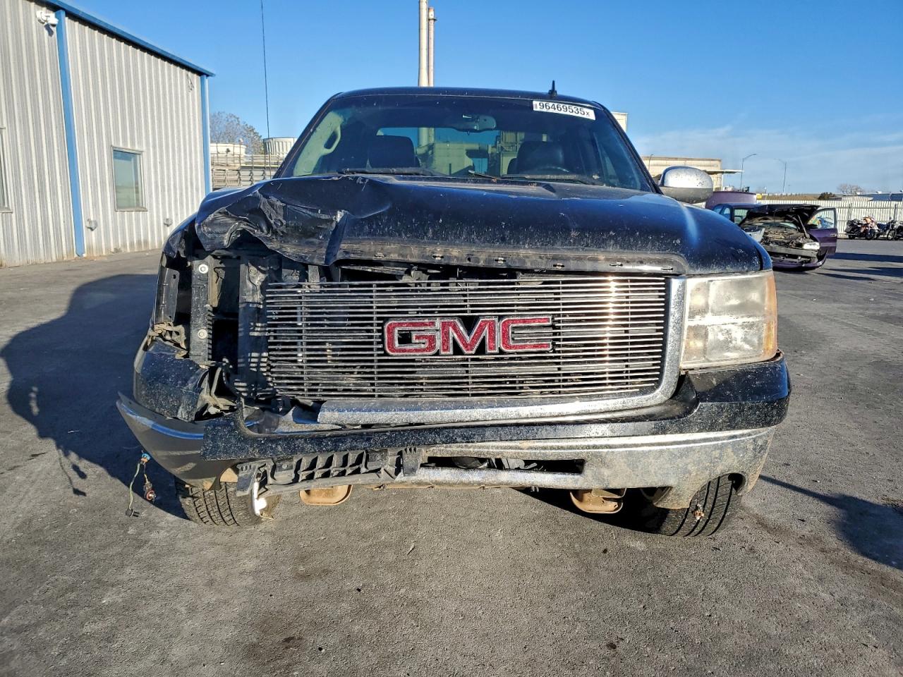 2011 GMC SIERRA C1500 SLE photo 5