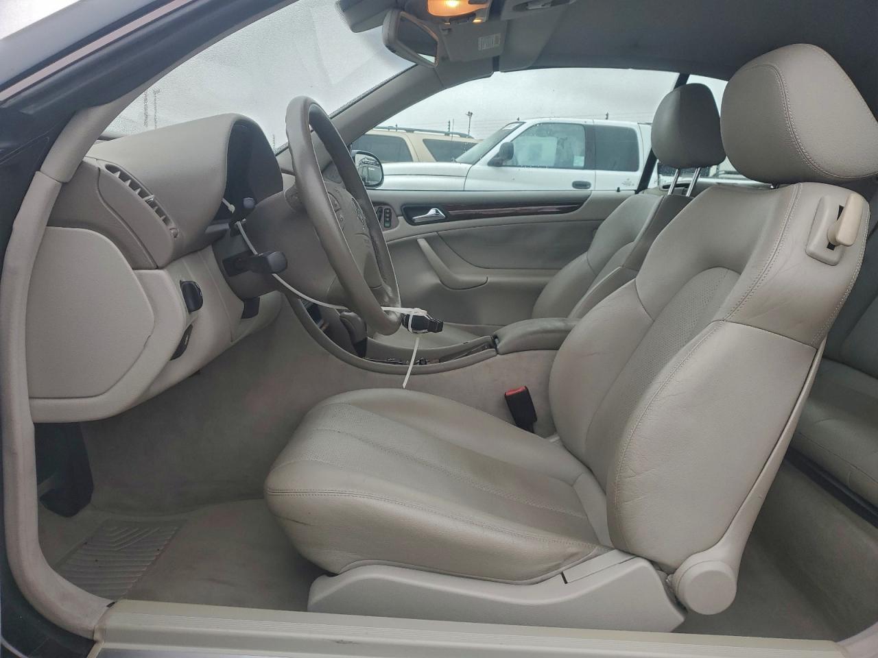 2002 MERCEDES-BENZ CLK 320 photo 7
