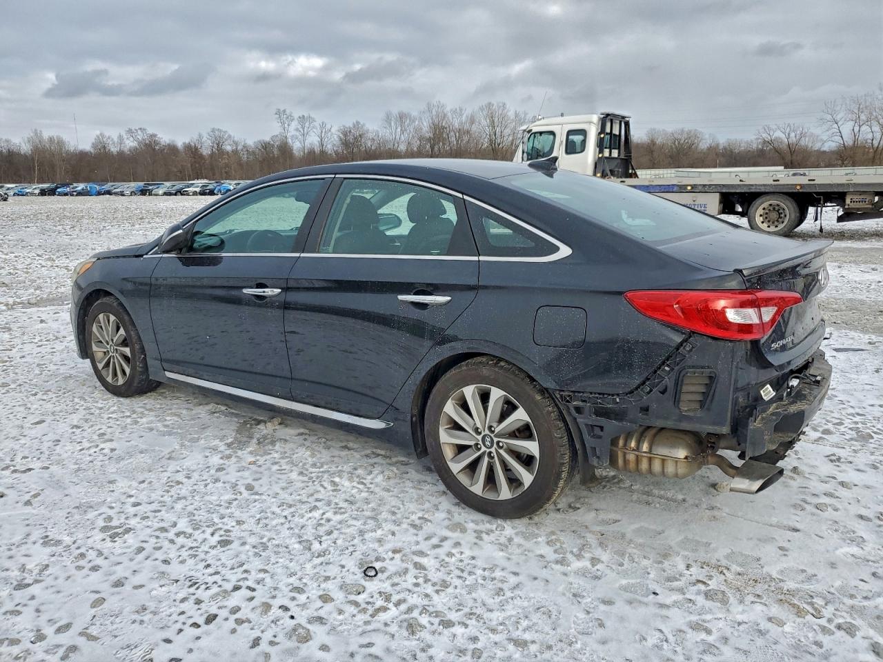 2017 HYUNDAI SONATA SPORT photo 2