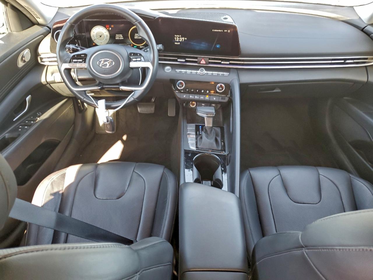 2022 HYUNDAI ELANTRA LIMITED photo 8