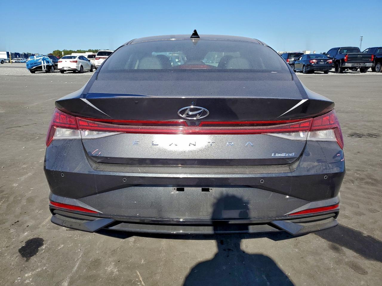 2022 HYUNDAI ELANTRA LIMITED photo 6