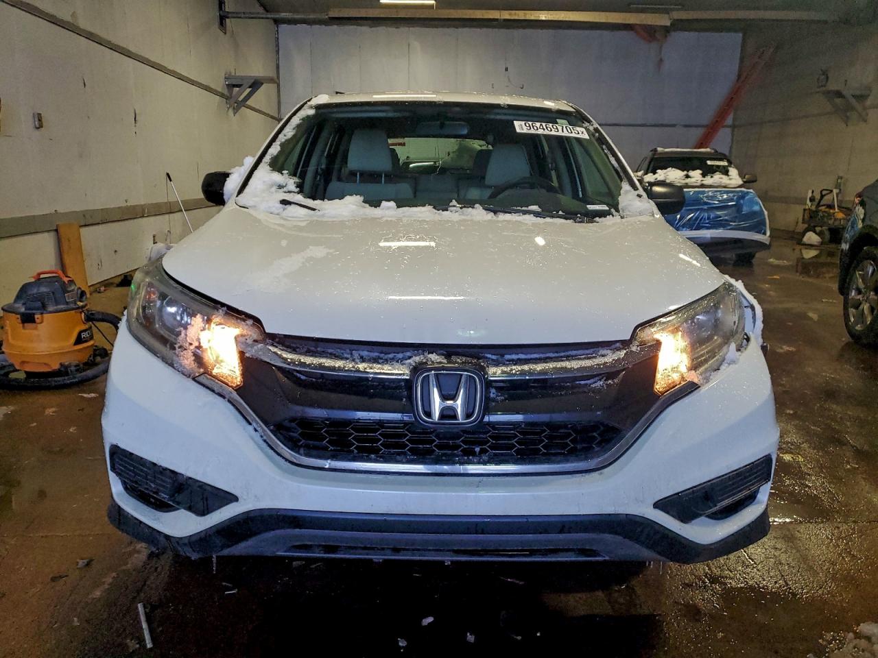 2016 HONDA CR-V LX photo 5