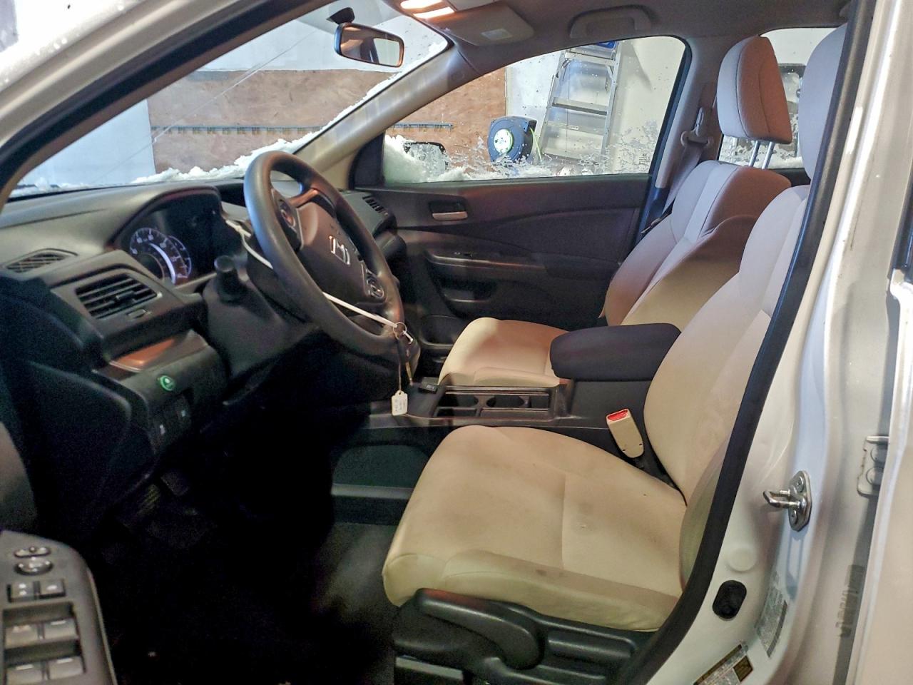 2016 HONDA CR-V LX photo 7