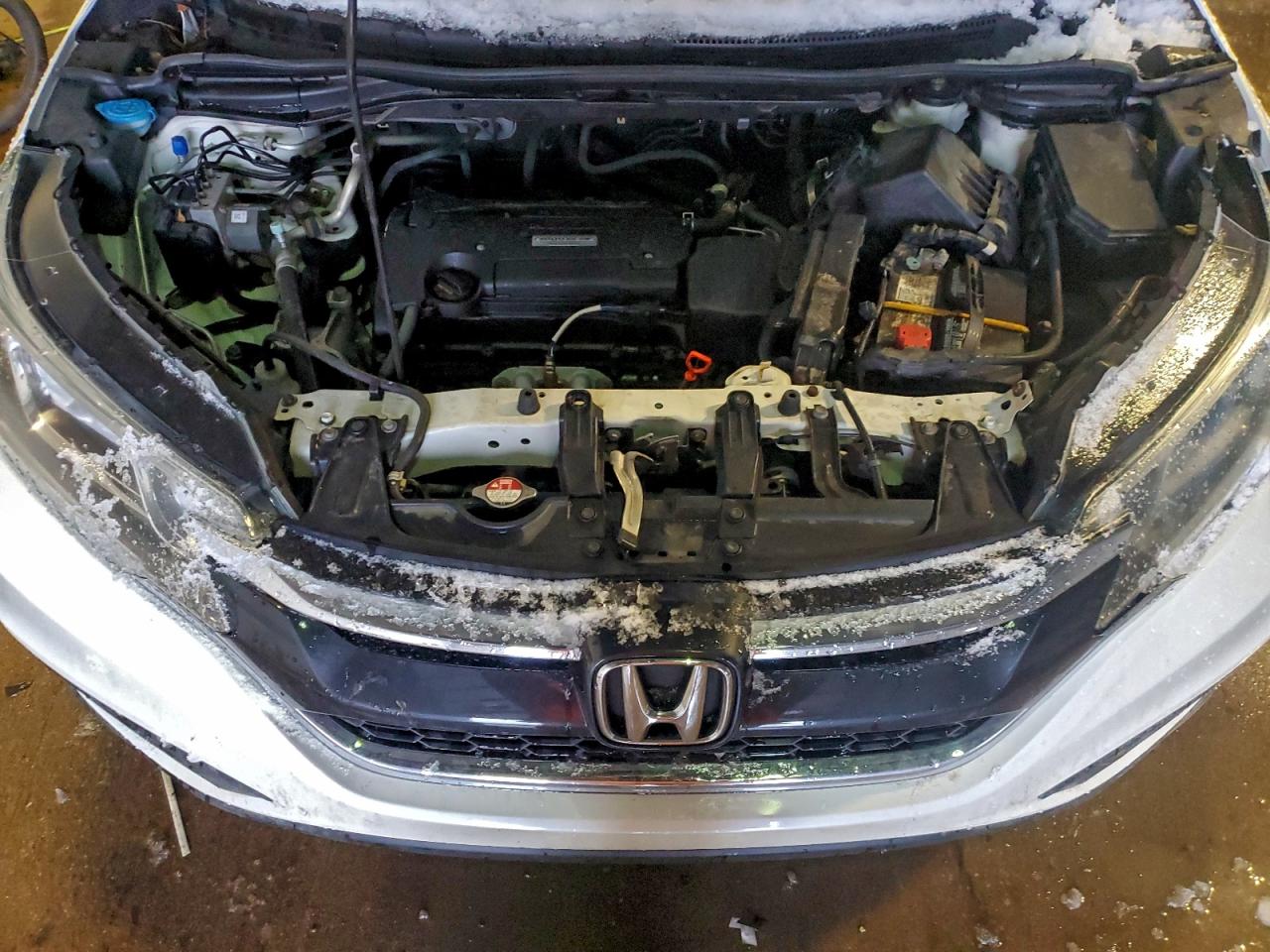 2016 HONDA CR-V LX photo 12
