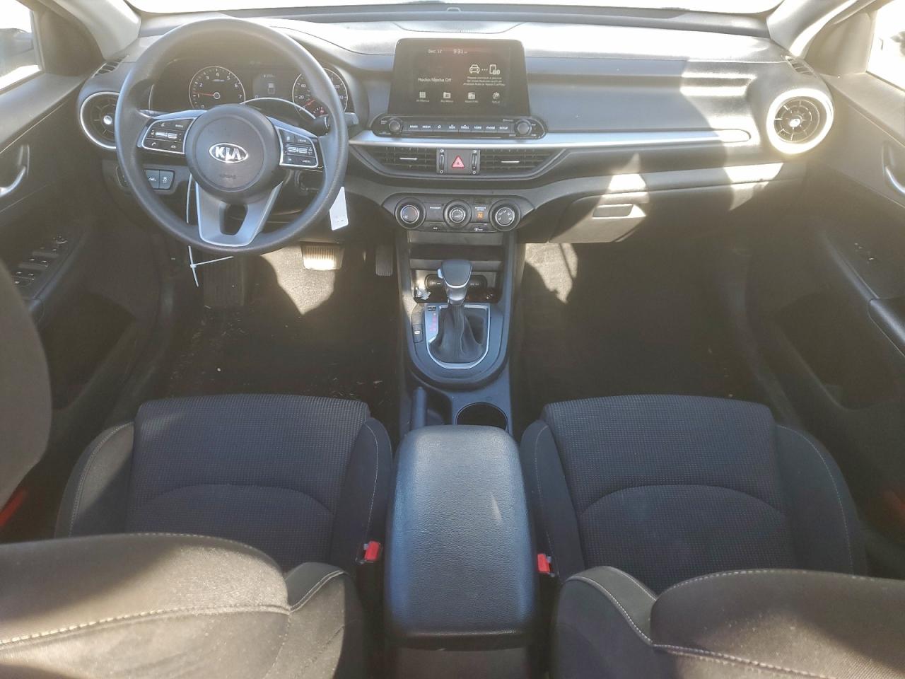 2021 KIA FORTE FE photo 8