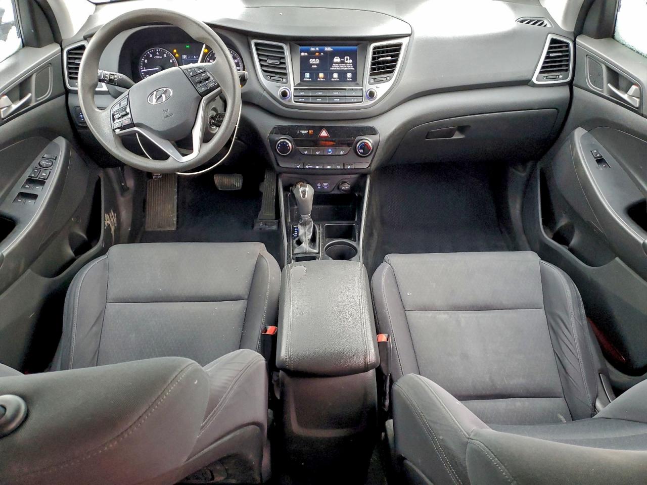 2018 HYUNDAI TUCSON SEL photo 8