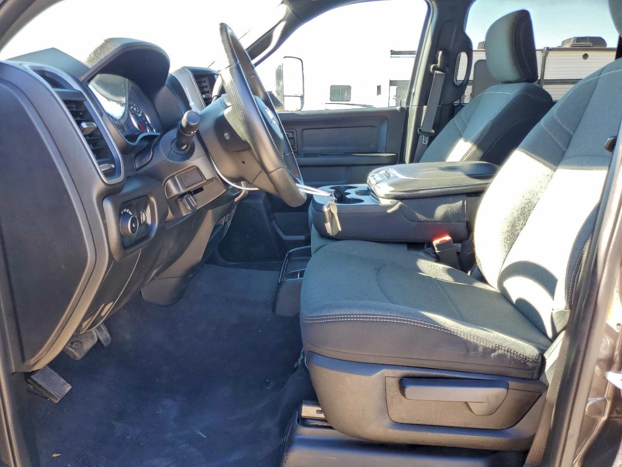 2021 RAM 3500 TRADESMAN photo 7