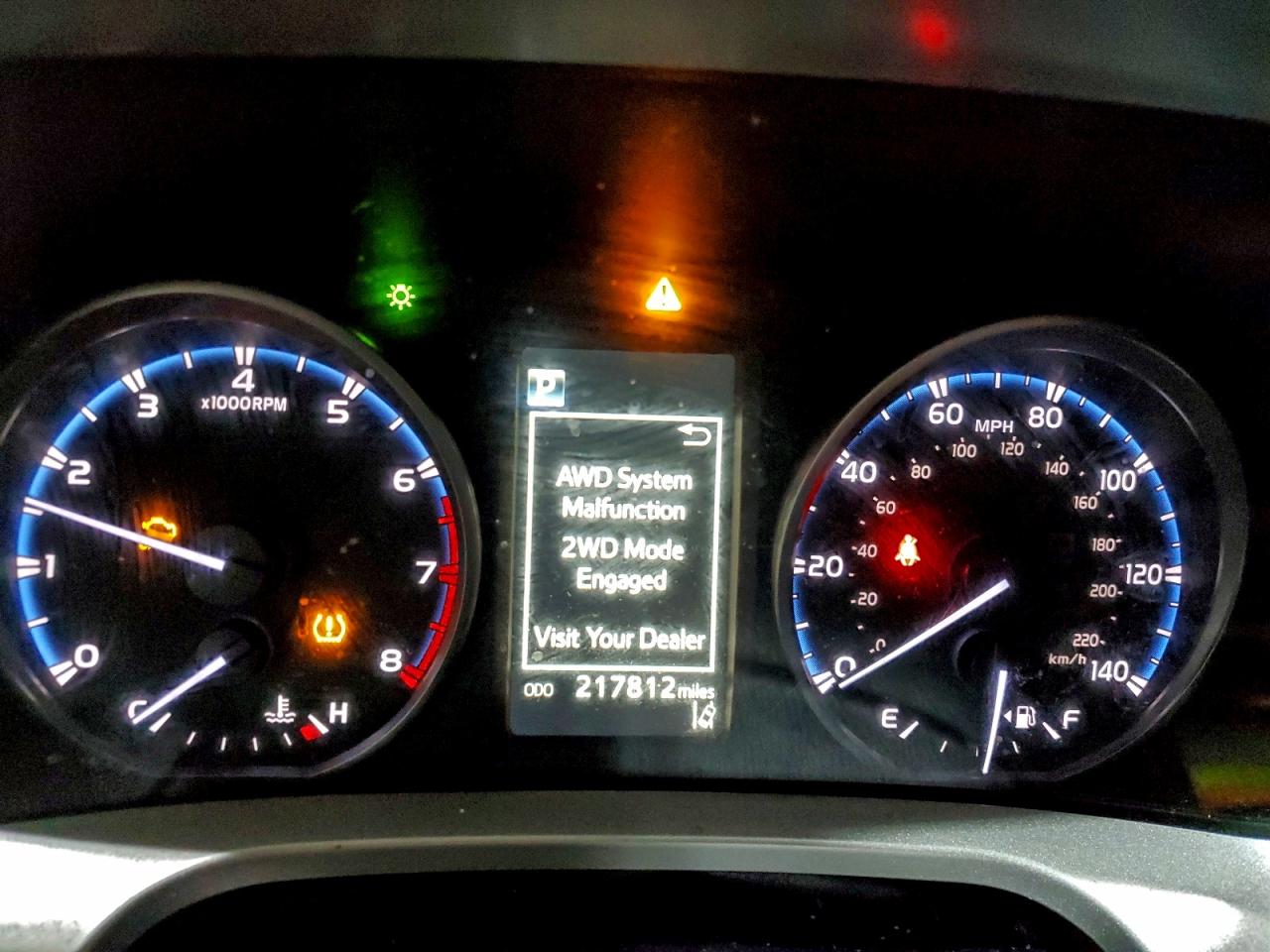 2017 TOYOTA RAV4 LE photo 9