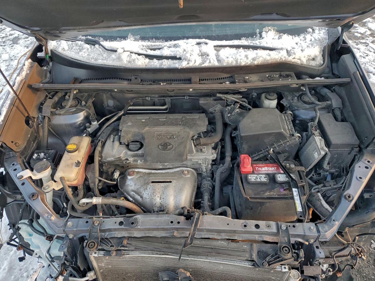 2013 TOYOTA RAV4 XLE photo 12