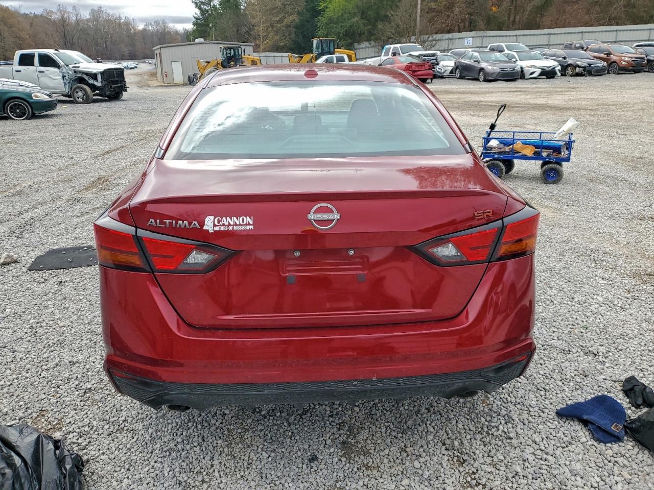 2024 NISSAN ALTIMA SR photo 6