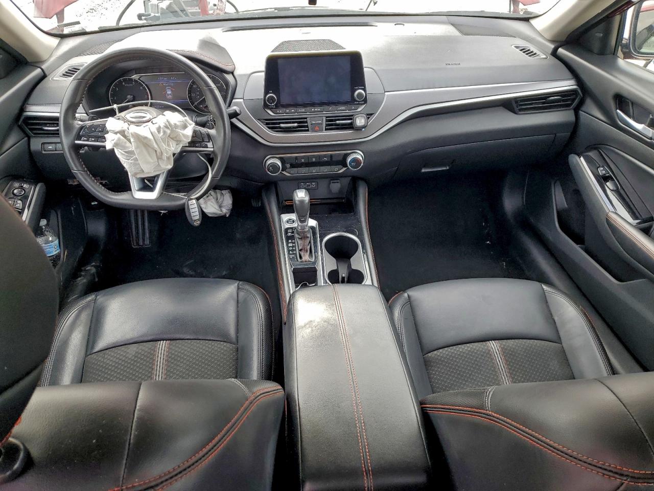 2024 NISSAN ALTIMA SR photo 8