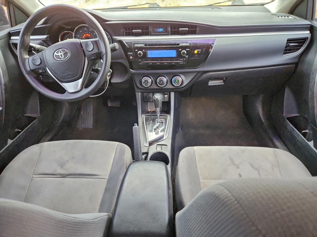 2014 TOYOTA COROLLA L photo 8